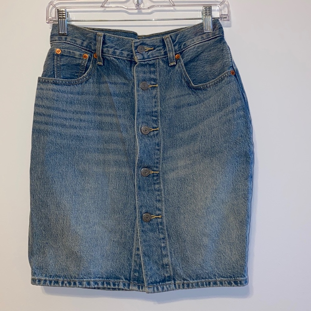 Levi’s Mom Skirt